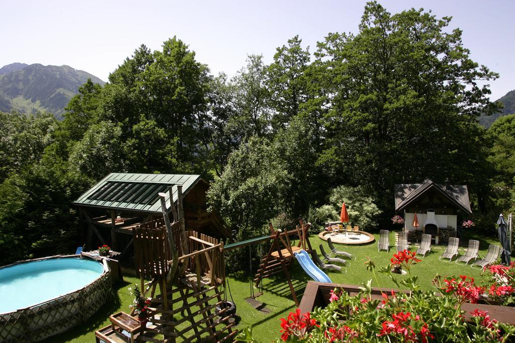Hotel - Pension Oetzmooshof Sankt Johann im Pongau Phòng bức ảnh
