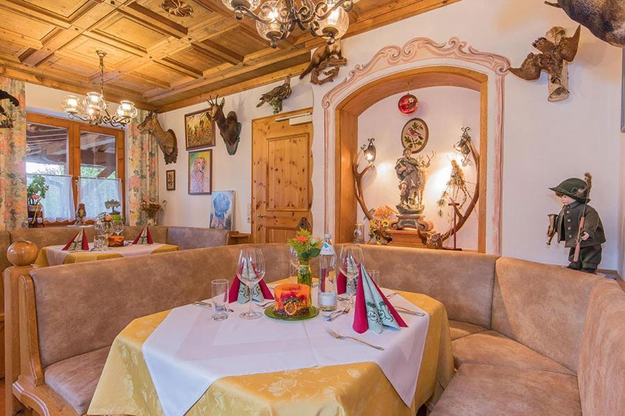 Hotel - Pension Oetzmooshof Sankt Johann im Pongau Ngoại thất bức ảnh