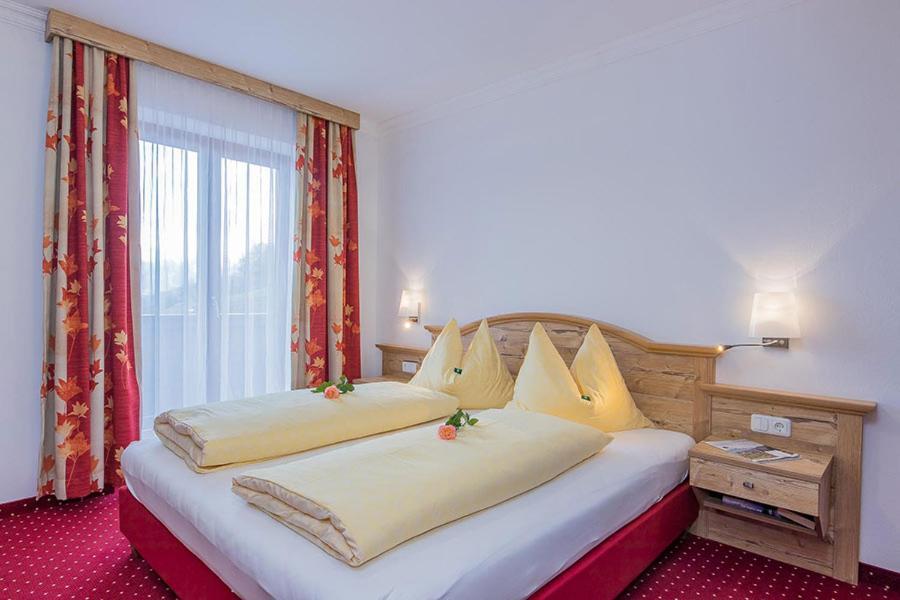 Hotel - Pension Oetzmooshof Sankt Johann im Pongau Ngoại thất bức ảnh